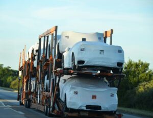 U.S. vs. UAE Logistics for a Newly Established Car Rental Company